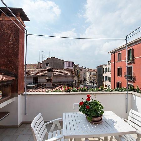 Savoia & Jolanda Apartments 2 Венеция Номер фото