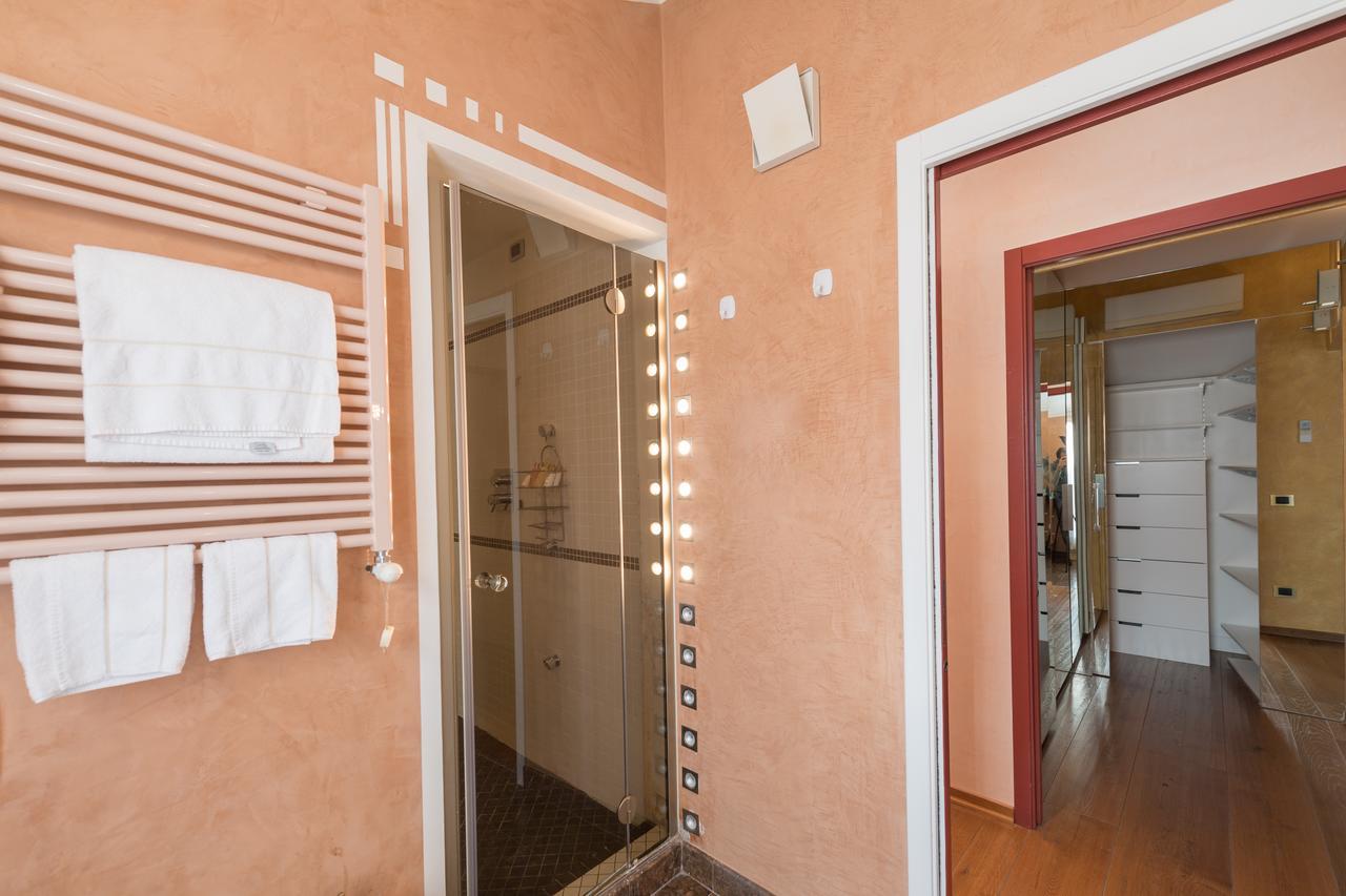 Savoia & Jolanda Apartments 2 Венеция Экстерьер фото